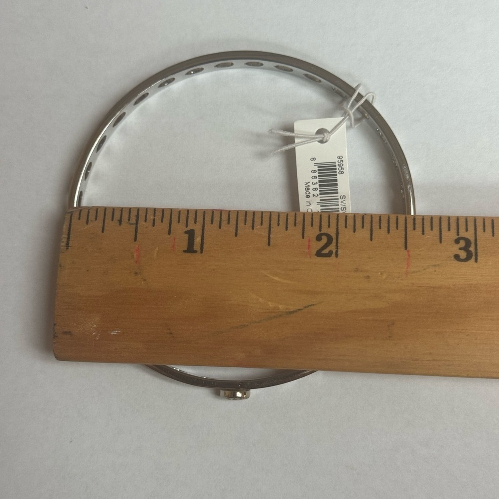 VINTAGE Coach Signature C Pierced Bangle Bracelet BRAND NEW WITH TAG - Picture 5 of 8